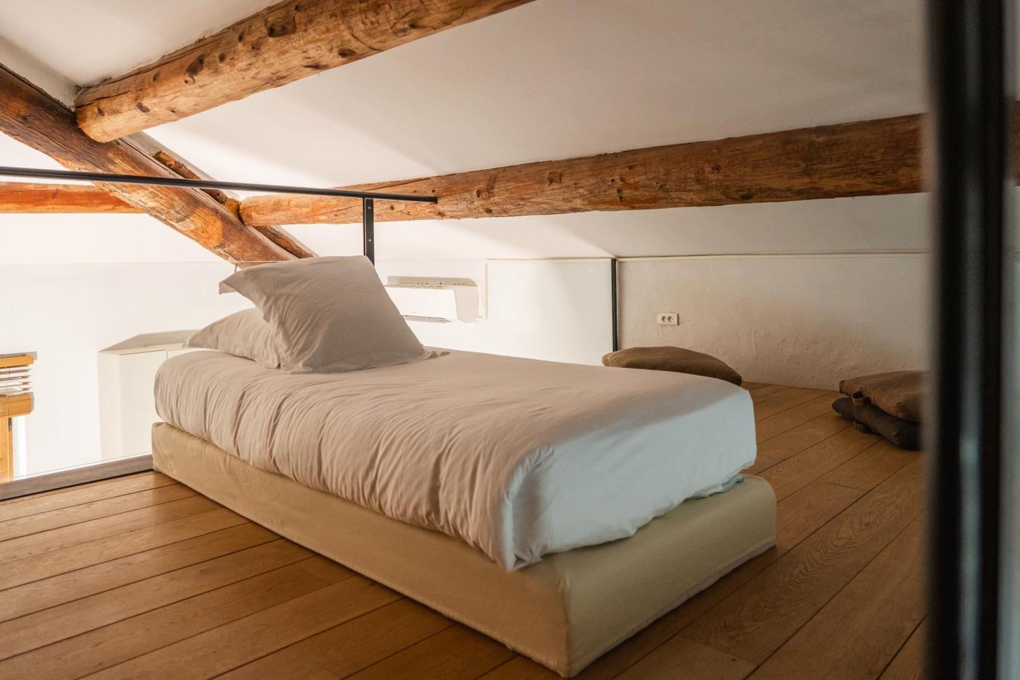 Le Galinier Lourmarin, A Beaumier Guesthouse Room photo
